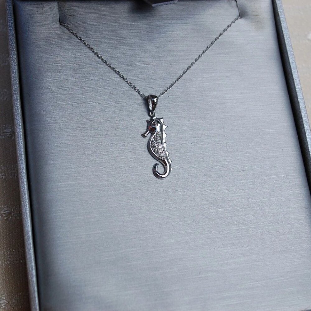 14k White Gold Diamond Accent Seahorse Pendant Necklace - Picture 7 of 10
